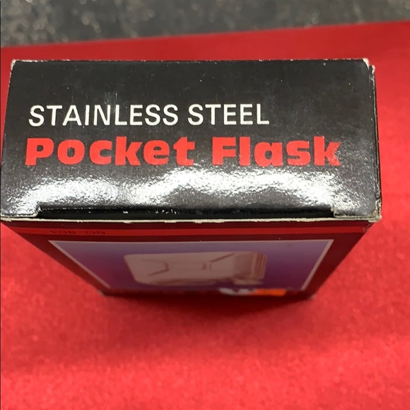 Pocket flask - Picture 2 of 6